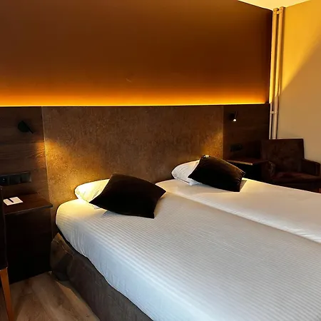 Melba Hotell Bastogne