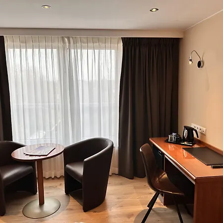 Melba Hotel 4*