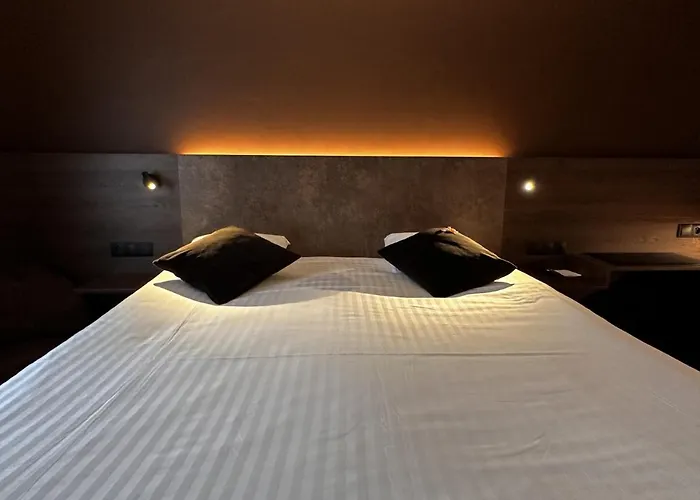 Hotel Melba 4*